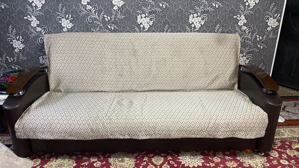 Диван и кресло