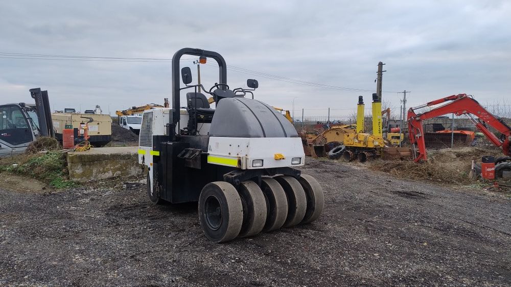 Cilindru compactor Atlas Copco CP142 pneuri 14t pt asfalt  2014
