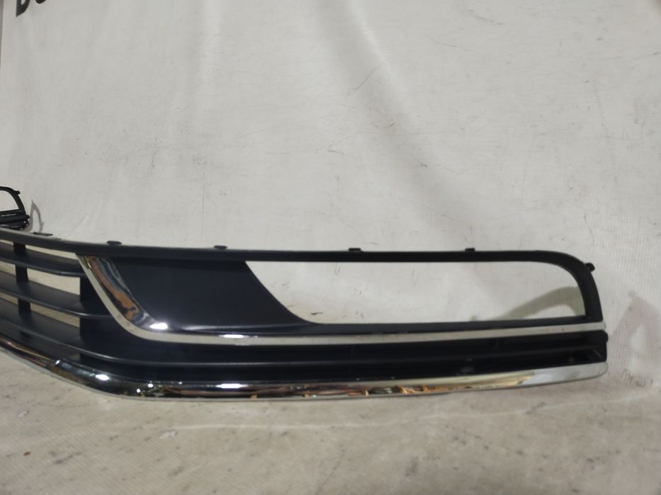 Grila inferioara + grilele proiector (set grile) bara fata VW Passat B7 2010, 2011, 2012, 2013, 2014, 2015