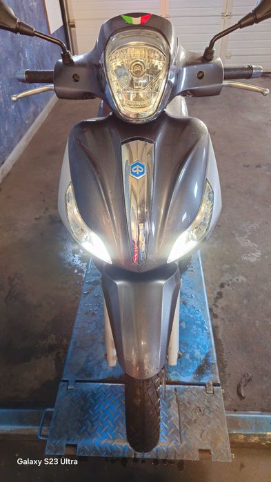 scuter piaggio medley 125 ...2016 ABS