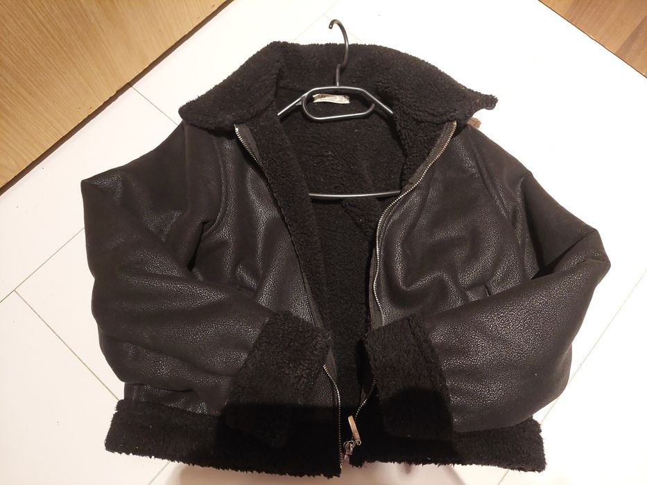 Късо зимно яке с пух