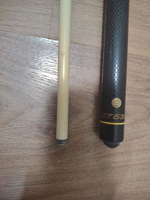 Продам кий для бильярда