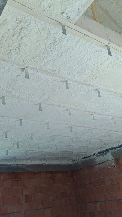 Izolati spuma poliuretanica