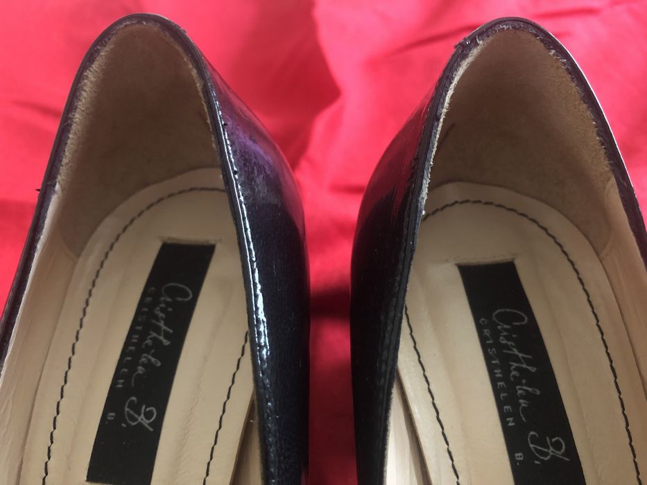 Pantofi de dama din piele, lac negru, mas. 38, toc 6 cm