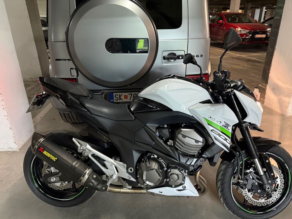 Мотоциклет Kawasaki Z800