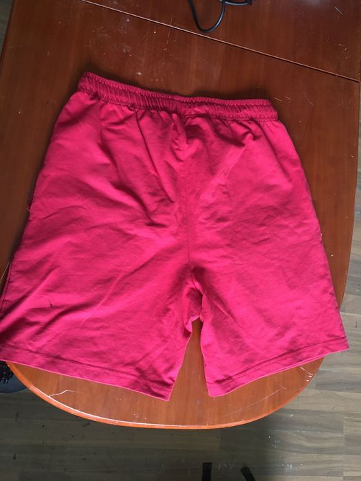 Тениски,блузи ,мъжки дрехи анцузи и други