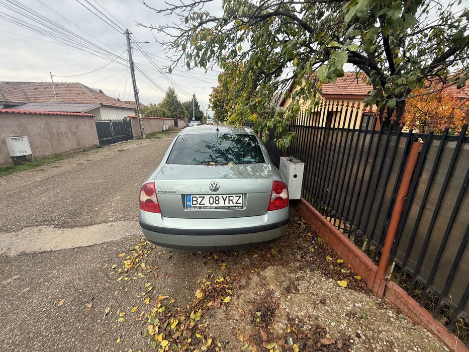 Volkswagen Passat 2003 benzină, 1.082 € — imagine 3