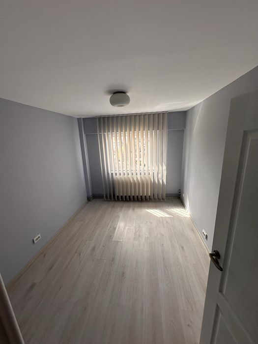 Inchiriez apartament 3 camere Buftea Centru . inchiriat, inchiriere.