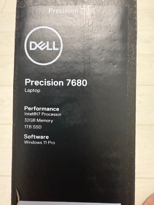 Dell Workstation Precision 7680 i7 13TH 1TB SSD 32GB RAM RTX ADA 2000