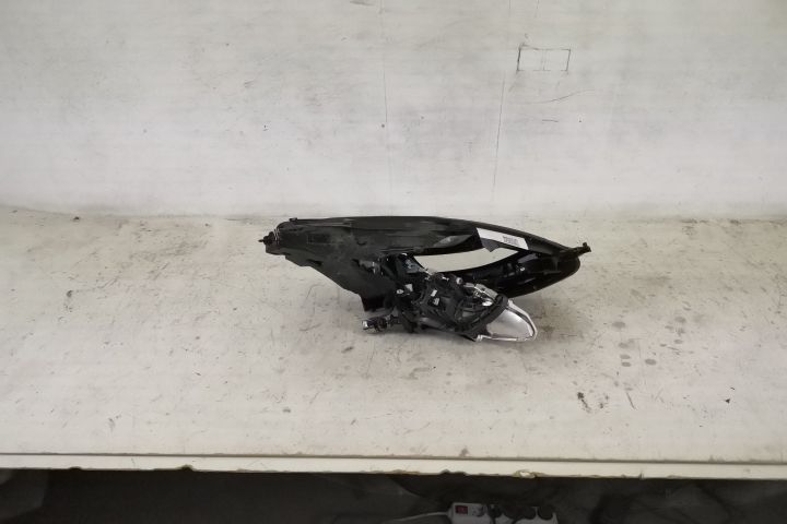 Ляв преден фар Оригинален Led Повреден Тесла Модел 3 / Tesla Model 3 [