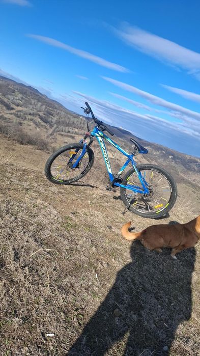 Vând bicicleta camp