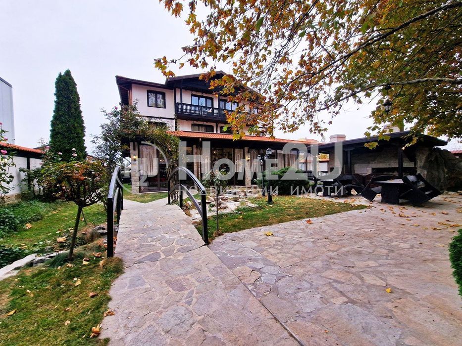 Продава се Хотел в Асеновград - 1324 кв.м за 756 €/кв.м - Снимка #5