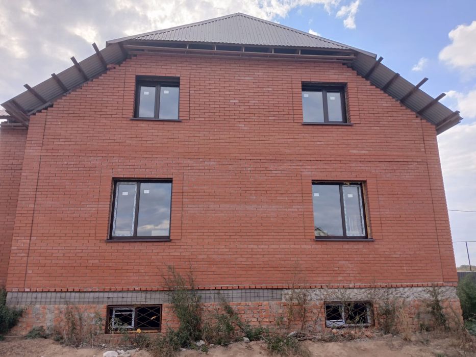 продам большой дом