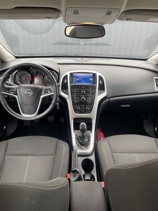 Opel Astra J 1.7 diesel 2012 Euro 5