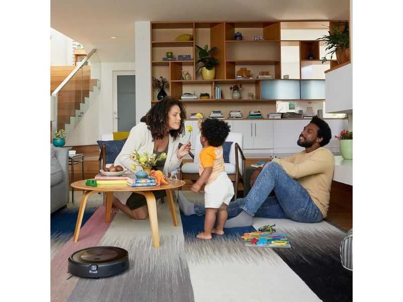 Робот Прахосмукачка с Интелигентна Навигация iRobot Roomba j7