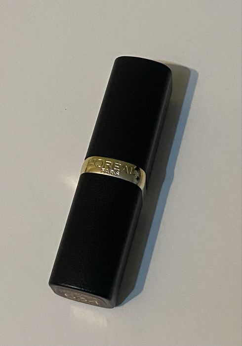 Нови червила Karl Lagerfeld,Loreal,Maybelline, Yvs Rocher