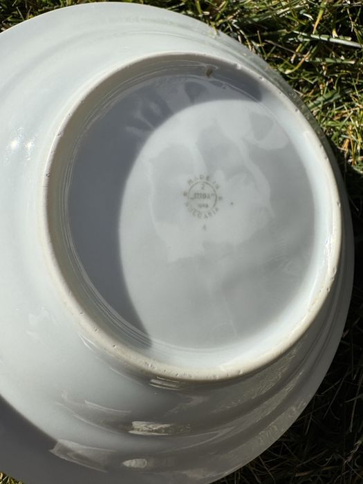 Чинии - общо 42 броя