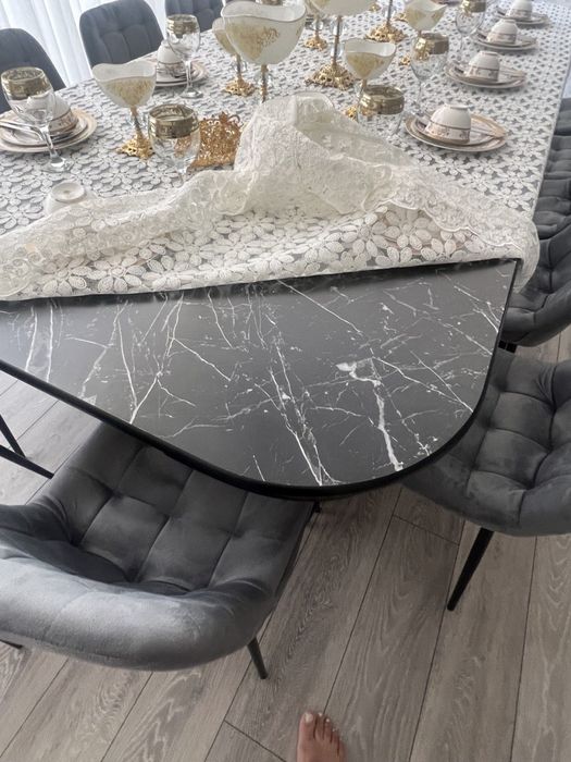 Стол & стул.      .