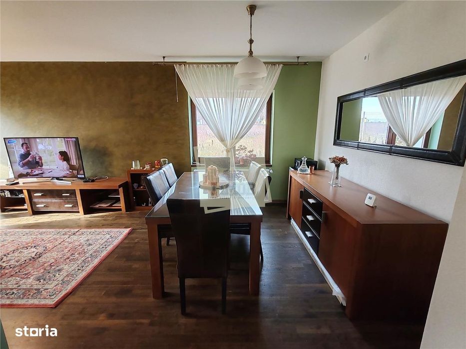 Casa moderna 3 camere 2 bai teren 790mp zona Cetate