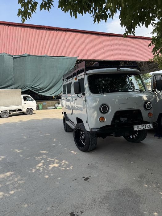 Uaz buxanka sotuvda