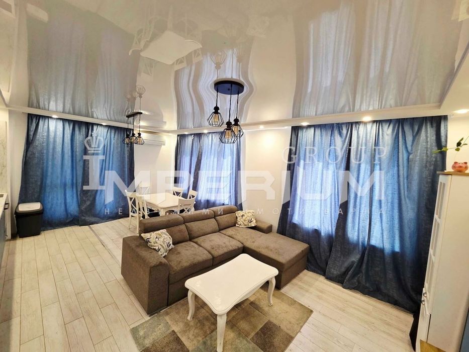 Дава се под наем Тристаен апартамент в Варна, Левски - 80 кв.м за 765 € - Снимка #3