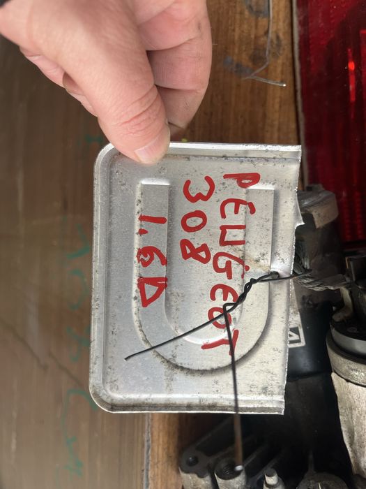 Electromotor peugeot 308 1,6 d