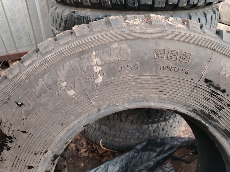 Резина Кама 235/75/17