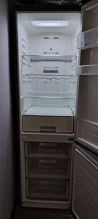 Продам холодильник дёшево самовывоз