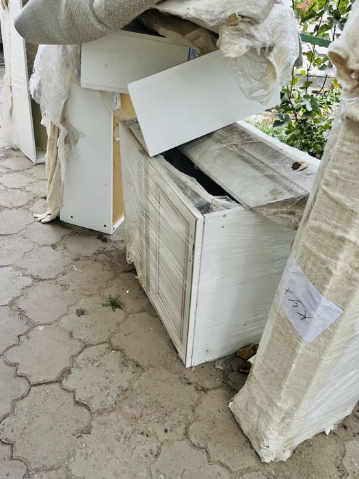Шкафы бесплотно забирите