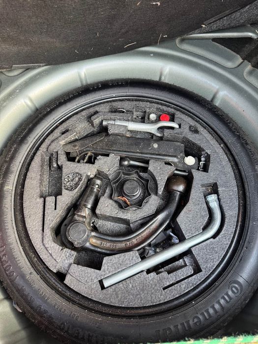 Vând mașină personală, golf 5(140cp).