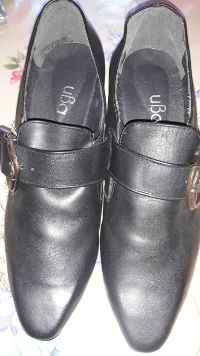 Нови естествена кожа обувки