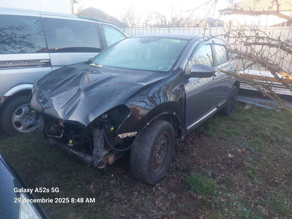 Vînd Nissan qashqai 1.5 dci pentru piese de schimb.