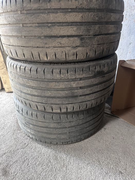 Продам шины 19 размер