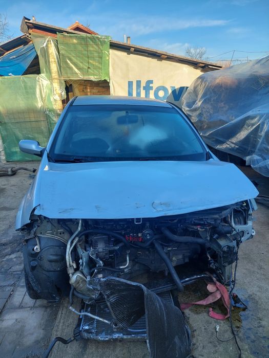 Dezmembrez renault megane 2