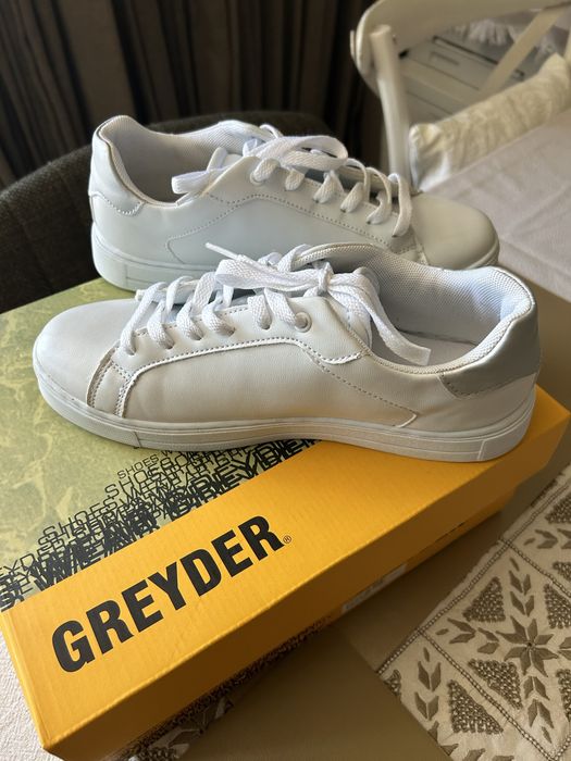 Маратонки GREYDER - р-р 40, бели