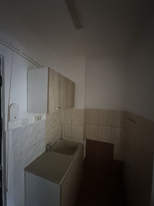 Închiriez garsonieră – Poarta 6, Constanța