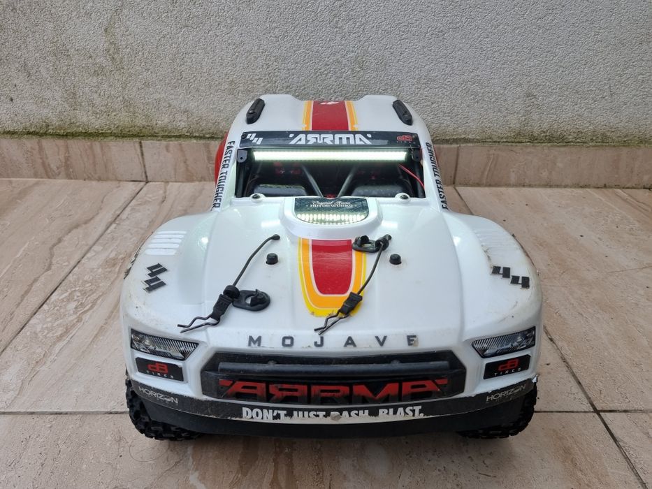 Arrma Mojave 4s - cu upgrade-uri