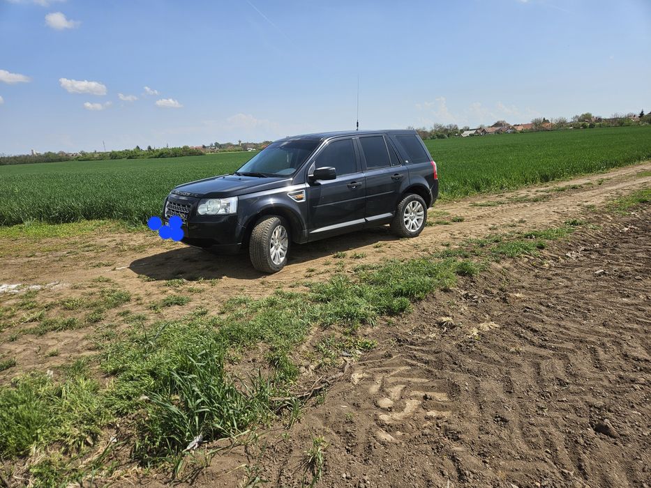 Vând Land Rover Freelander 2
