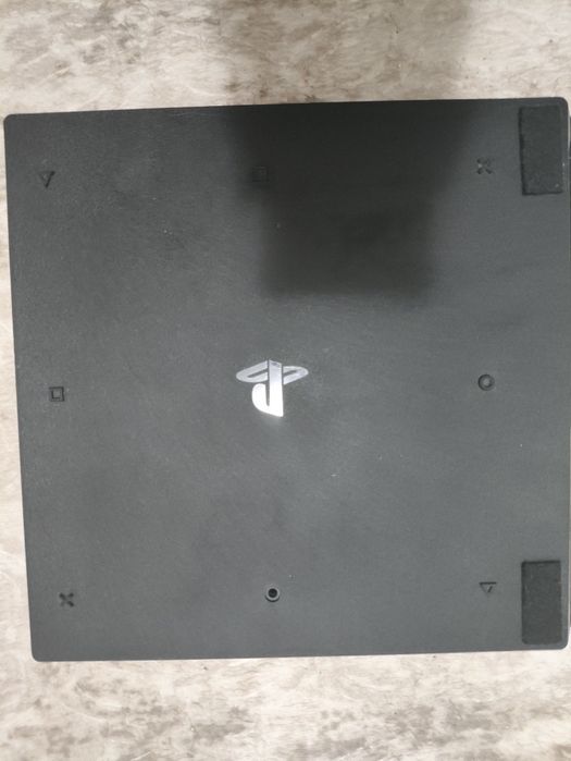 Playstation 4 pro 1tb
