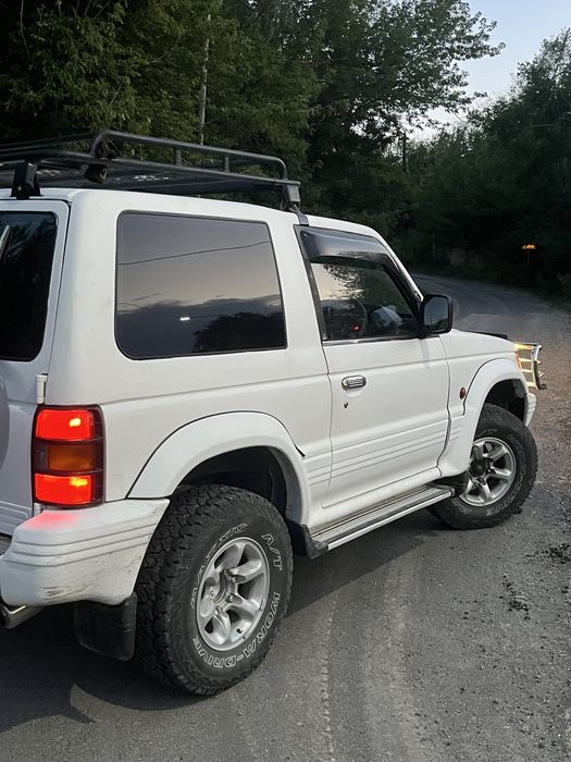 Mitsubishi pajero паджеро