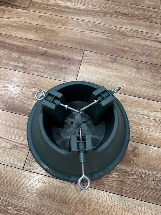 Подставка для живой елки