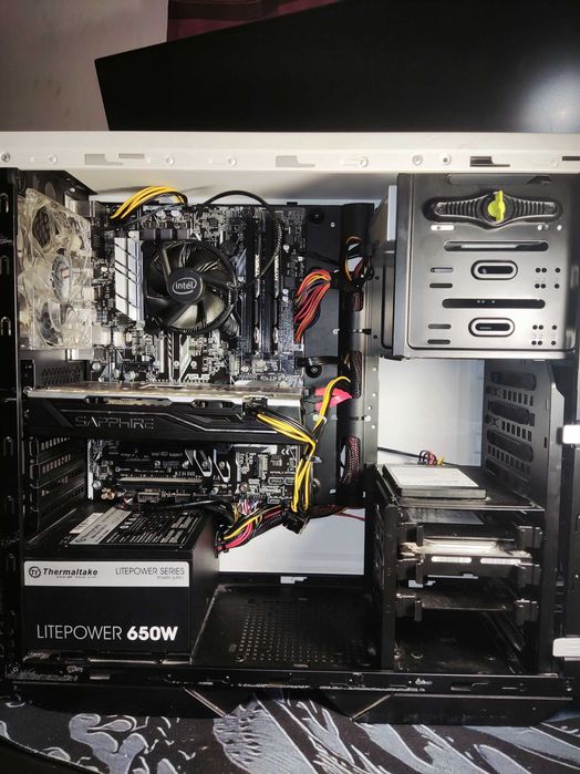 Бюджетен геймърски компютър i5-7500,Rx580,2x8GB, Z270K