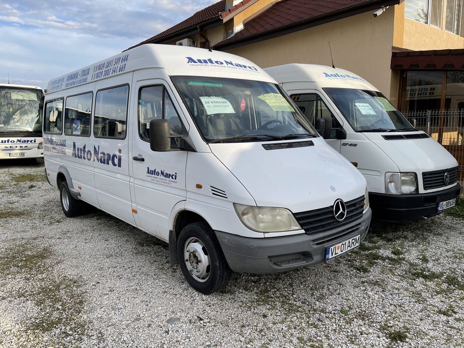 Microbuz Mercedes Sprinter 413 CDI Volkswagen LT 46 17 locuri