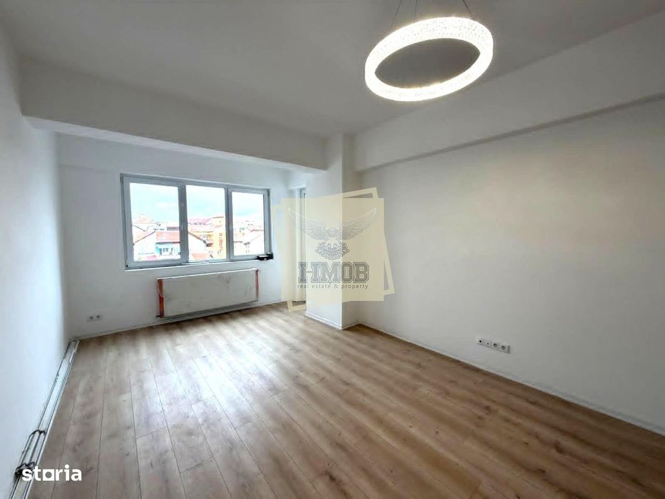 Apartament decomandat 3 camere 77 mp utili Mihai Viteazu — fotografia 1