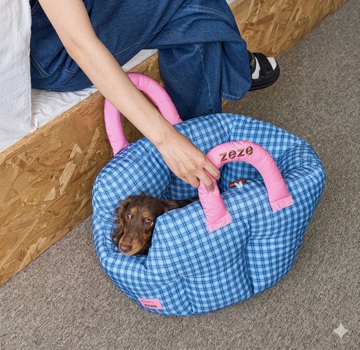 Переноска лежанка для собак и кошек