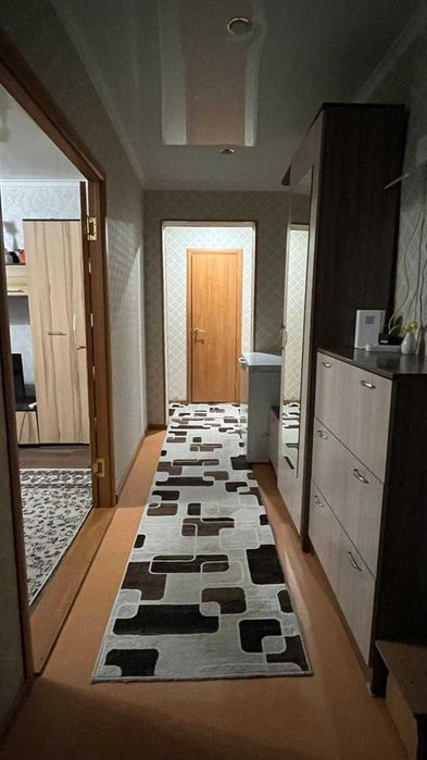Продам четырехкомнатную квартиру