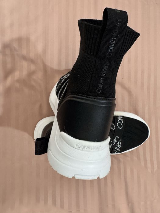 Adidasi calvin clein ,originali