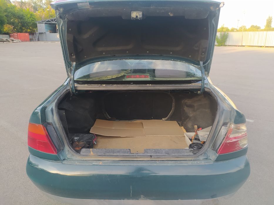 Mitsubishi Carisma БензинГаз