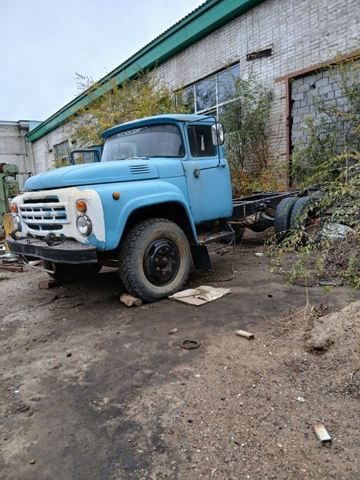 Продам зил 130..
