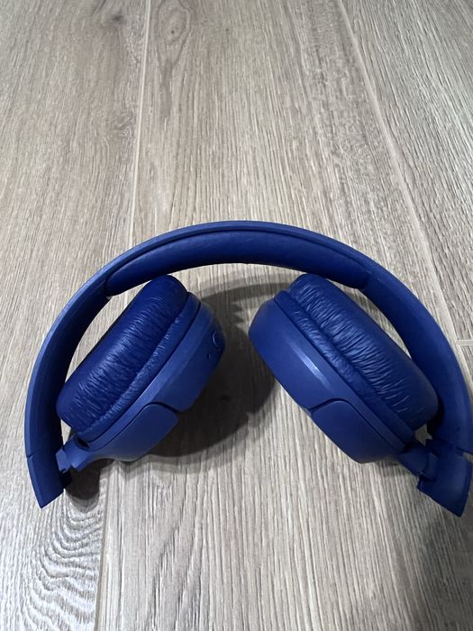 Наушники JBL беспроводные
